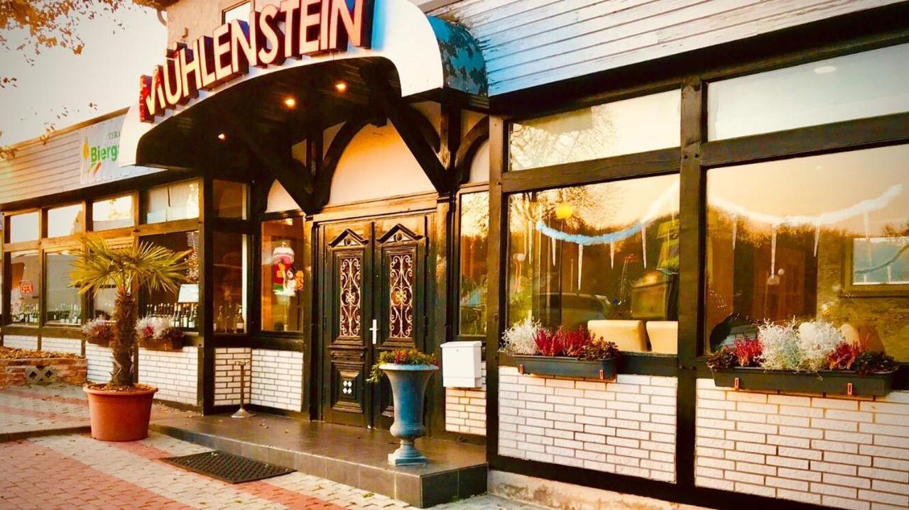 Teramo Restaurant Hotel Muehlenstein Bienenbuettel Dış mekan fotoğraf